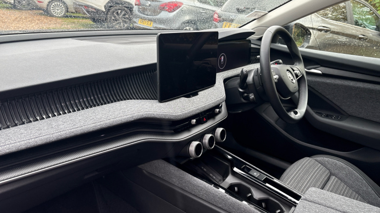 Skoda Superb 2.0 TDI SE Technology 5dr DSG Diesel Estate